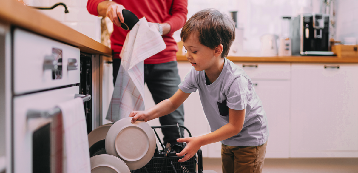 dishwasher kid | CB | 1200x580